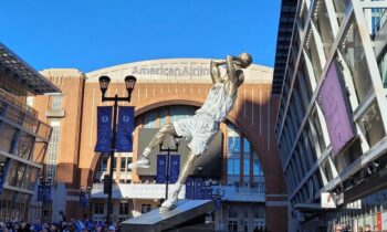 Dallas Mavericks reveal franchise legend Dirk Nowitzki statue