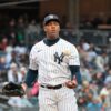 Royals will offer Aroldis Chapman a one-year contract