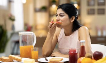 8 unhealthy breakfast choices to stay away from and have a healthy start to the day