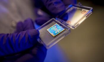 First-ever functional graphene semiconductor is created by researchers