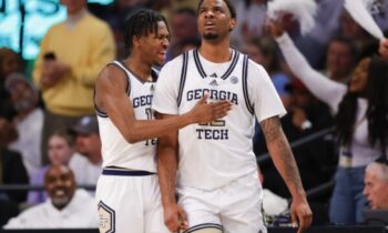 Georgia Tech stuns No. 3 North Carolina in the final seconds